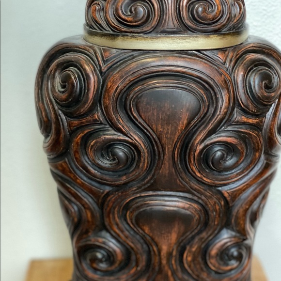 Gorgeous Boho Tribal Carved Wood/Resin Brown Uttermost  Table Lamp - Picture 4 of 9